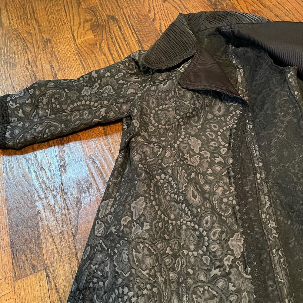 Brocade jacket - Picture 9 of 9